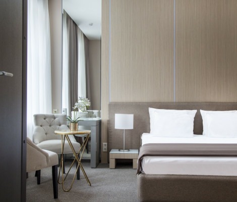 Suite room