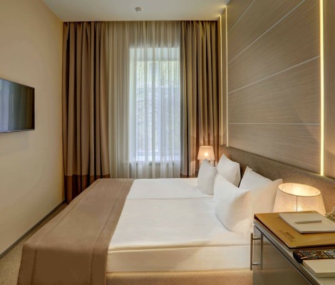 Compact room
